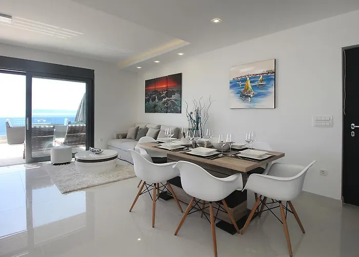 Afrodita Вілла *